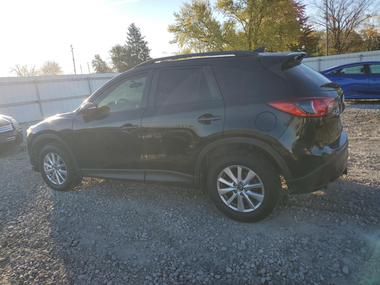 2016 Mazda Cx-5 Sport - Image 2