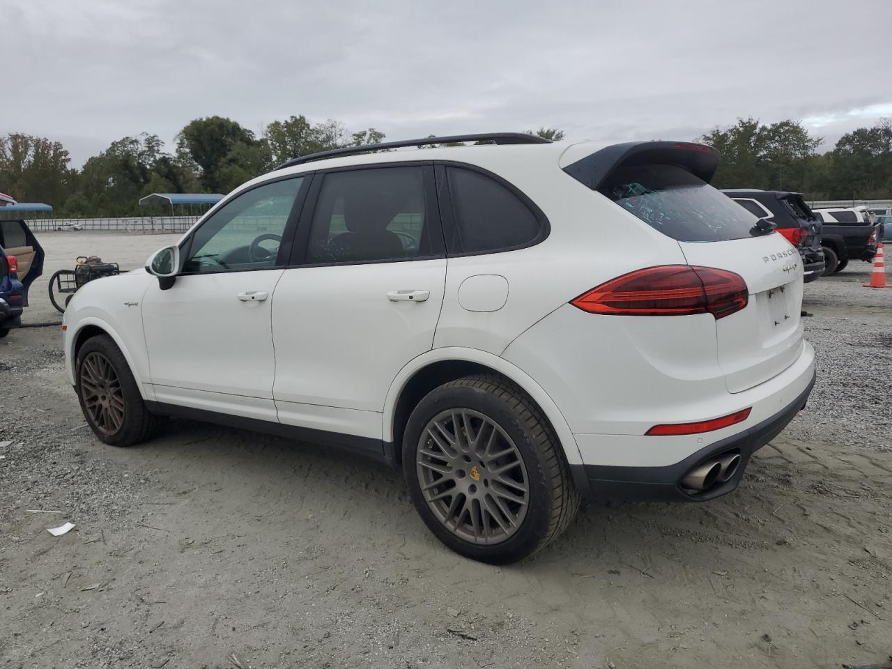 2017 Porsche Cayenne Se Hybrid Platinum - Фото 2