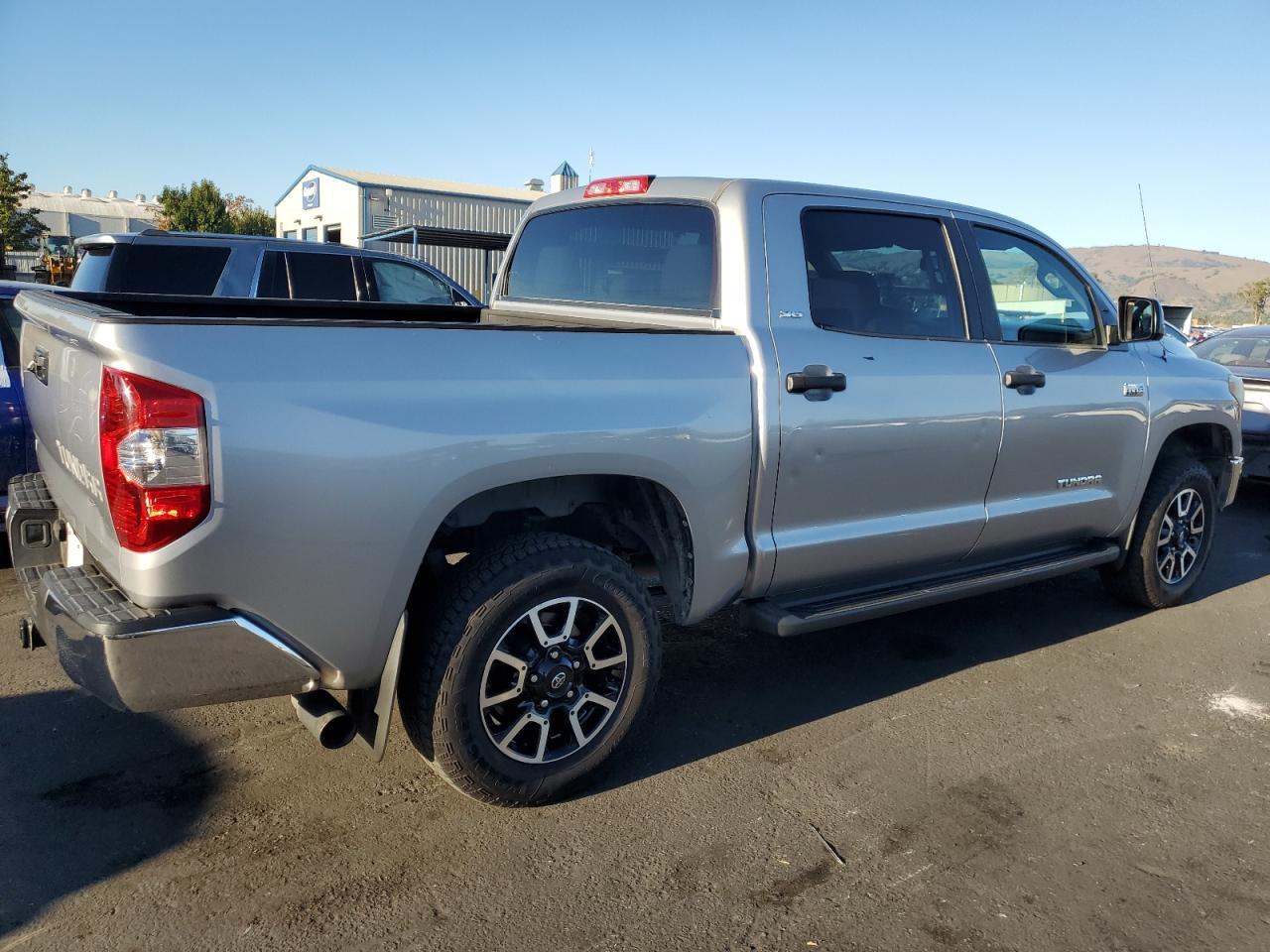 2014 Toyota Tundra Crewmax Sr5 - Фото 3