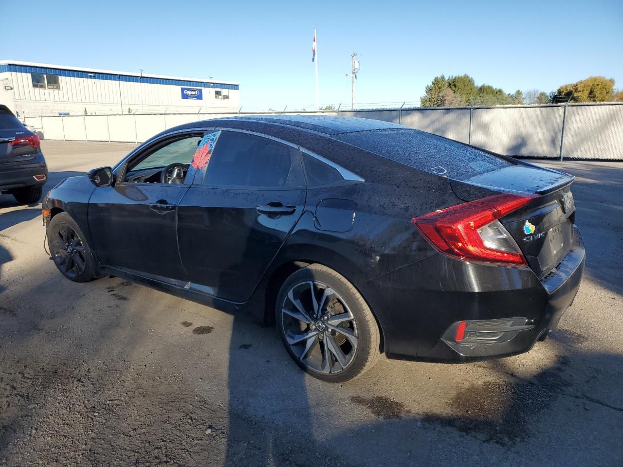 2019 Honda Civic Sport - Фото 2