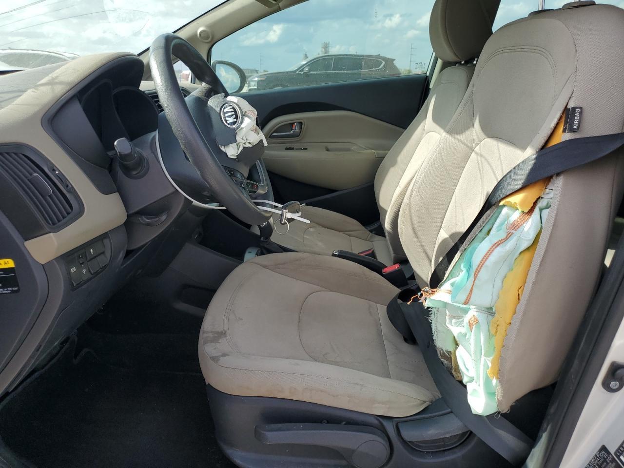 2015 Kia Rio Ex - Фото 7