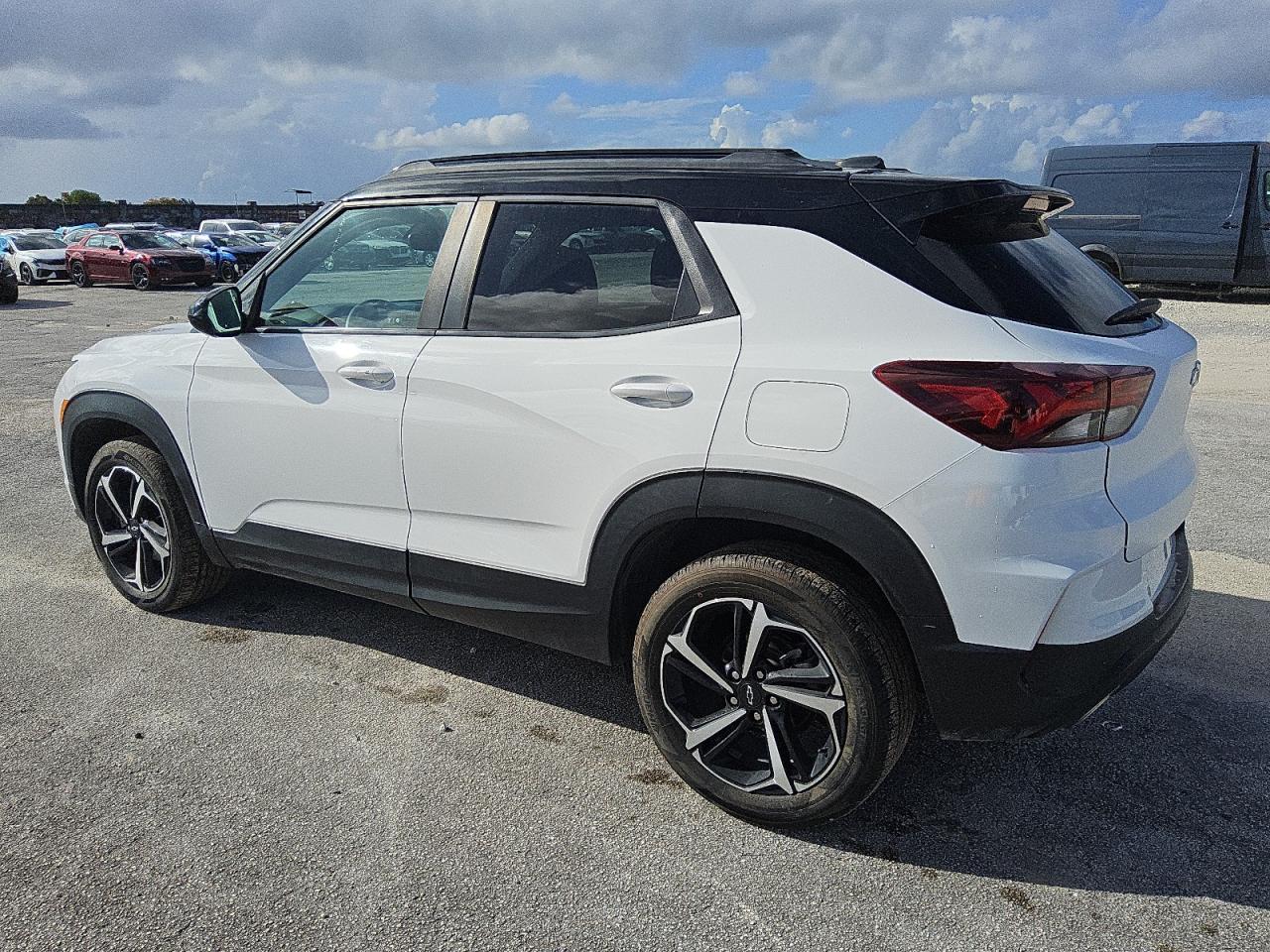 2022 Chevrolet Trailblazer Rs - Image 2