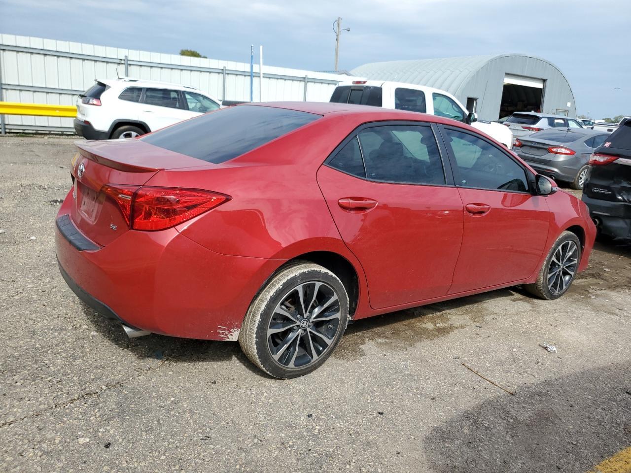 2017 Toyota Corolla L - Фото 3