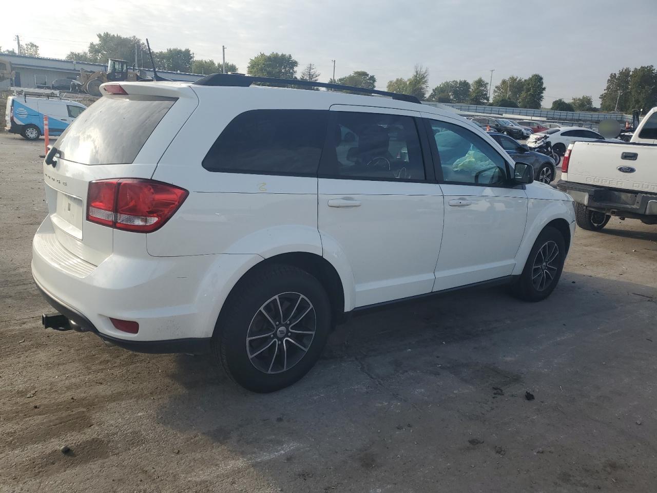 2018 Dodge Journey Sxt - Image 3