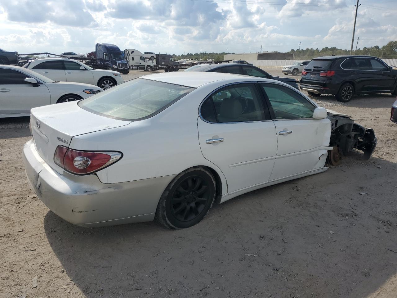2004 Lexus Es 330 - Image 3