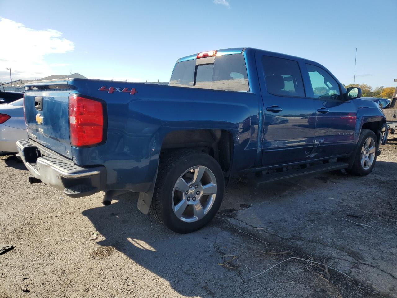 2018 Chevrolet Silverado K1500 Lt - Image 3