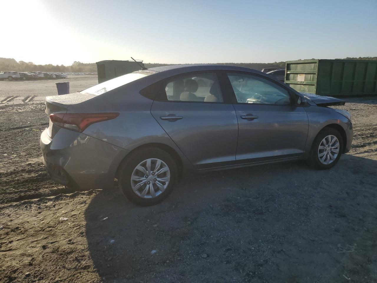 2018 Hyundai Accent Se - Image 3