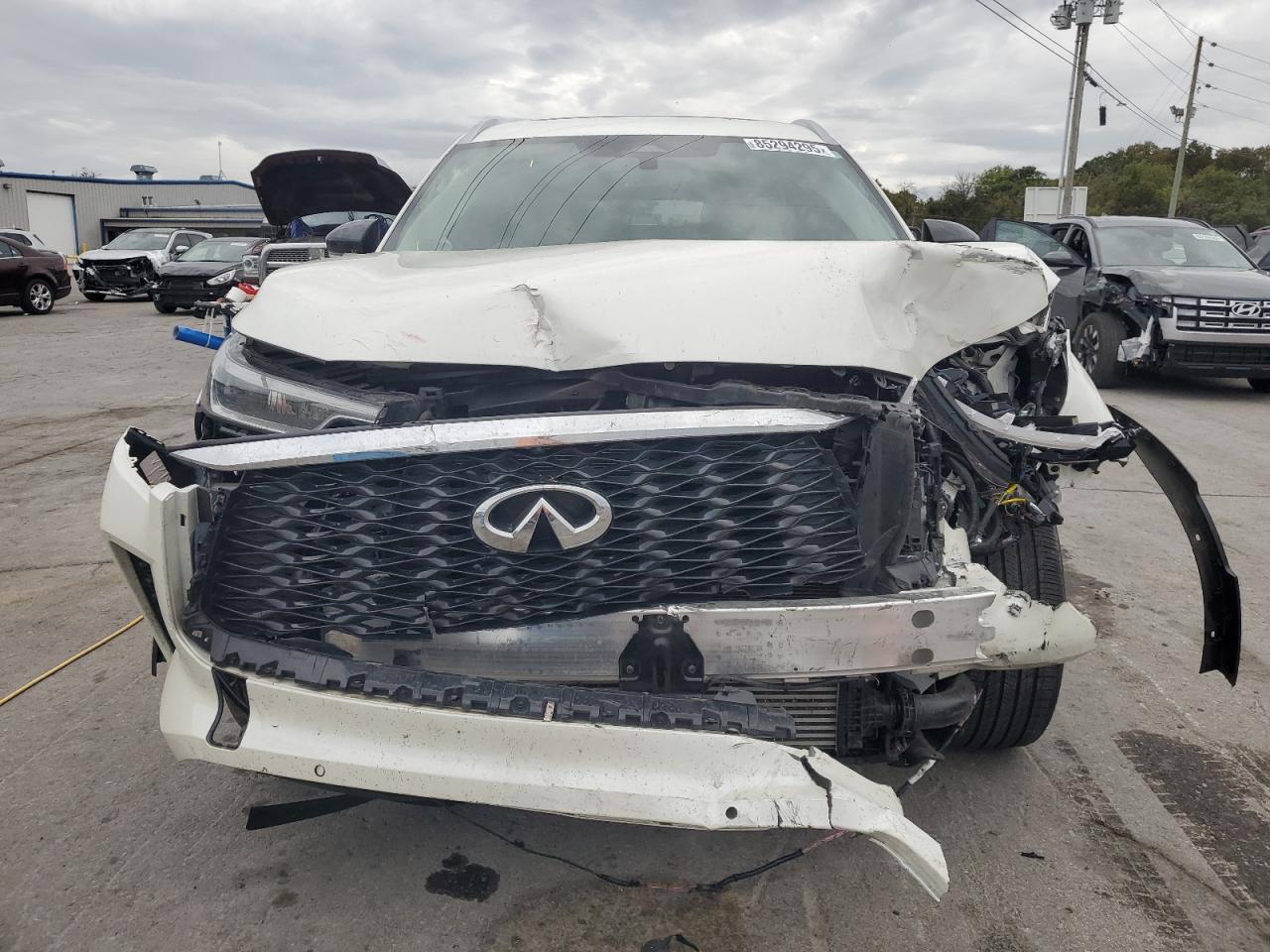 2025 Infiniti Qx60 Luxe - Фото 5