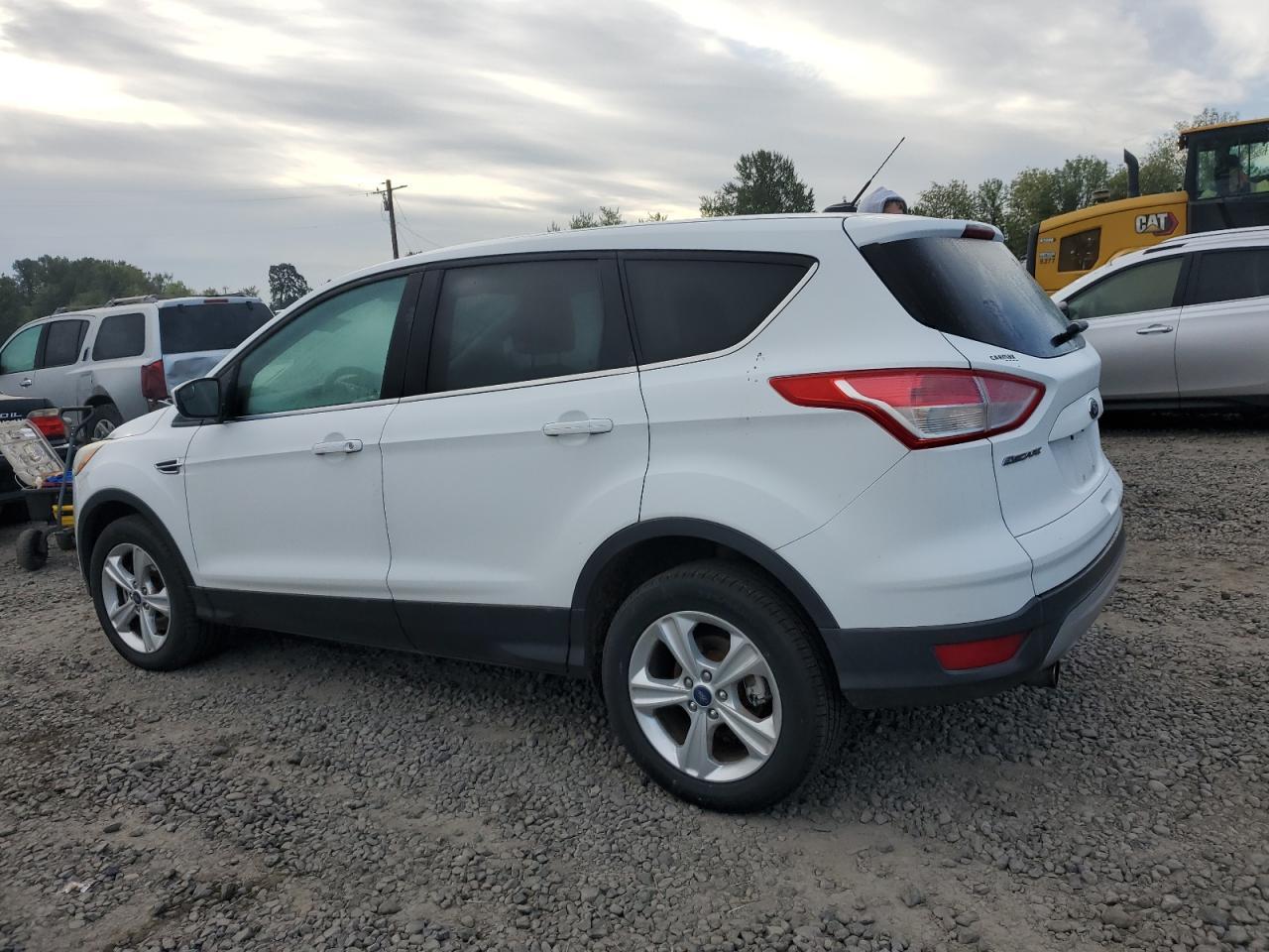2013 Ford Escape Se - Фото 2