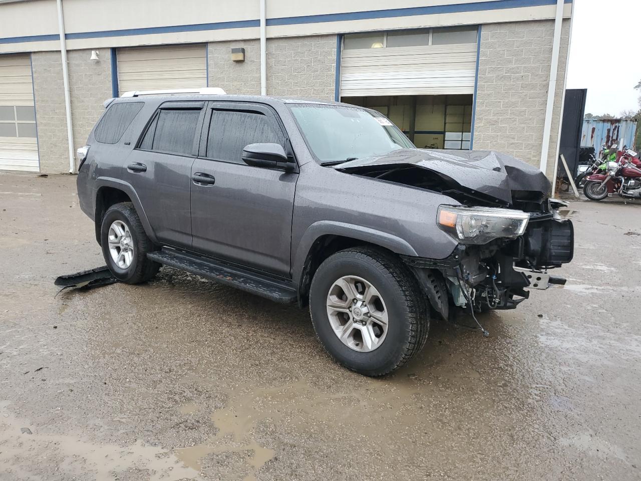 2018 Toyota 4Runner Sr5/Sr5 Premium - Фото 4