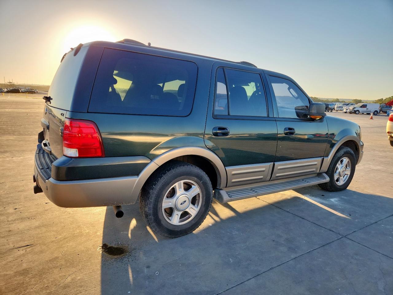 2003 Ford Expedition Eddie Bauer - Фото 3
