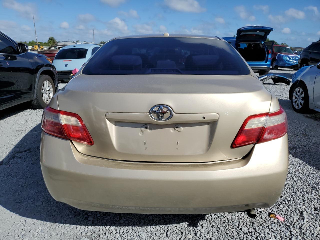 2010 Toyota Camry Base - Image 6