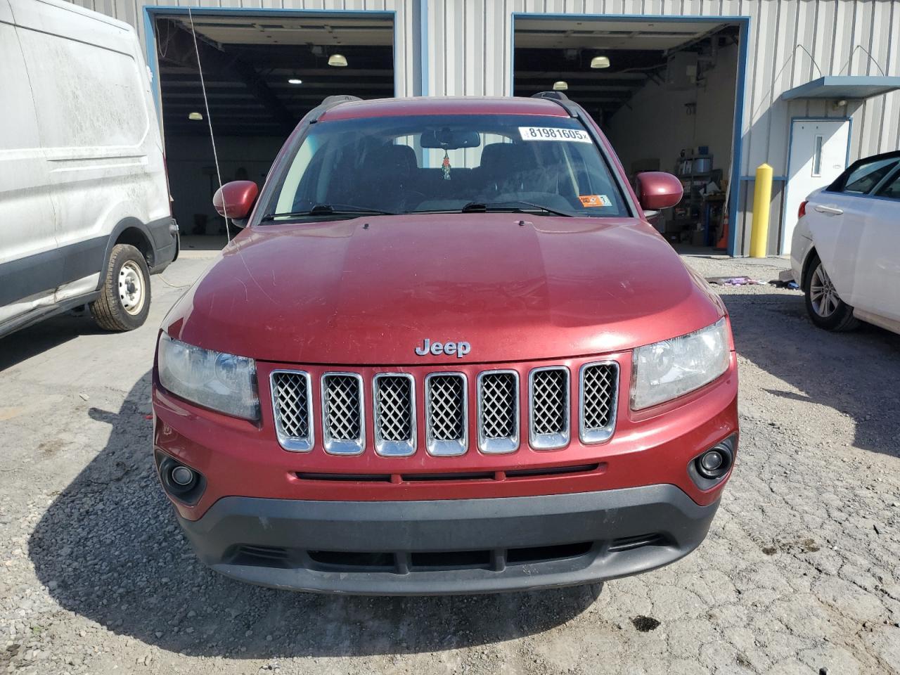 2014 Jeep Compass Latitude - Image 5