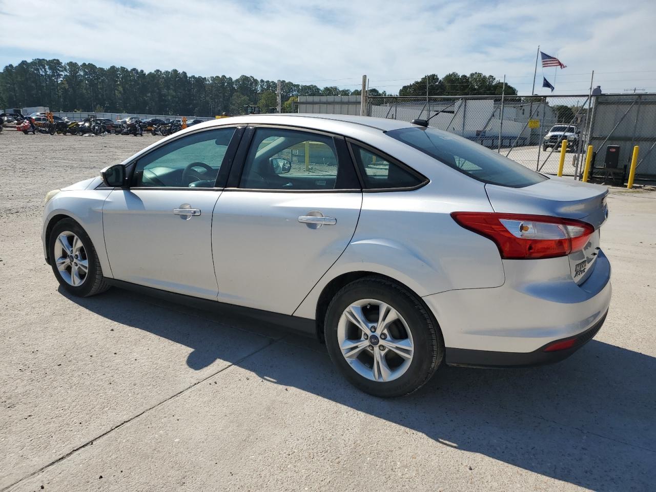 2014 Ford Focus Se - Image 2