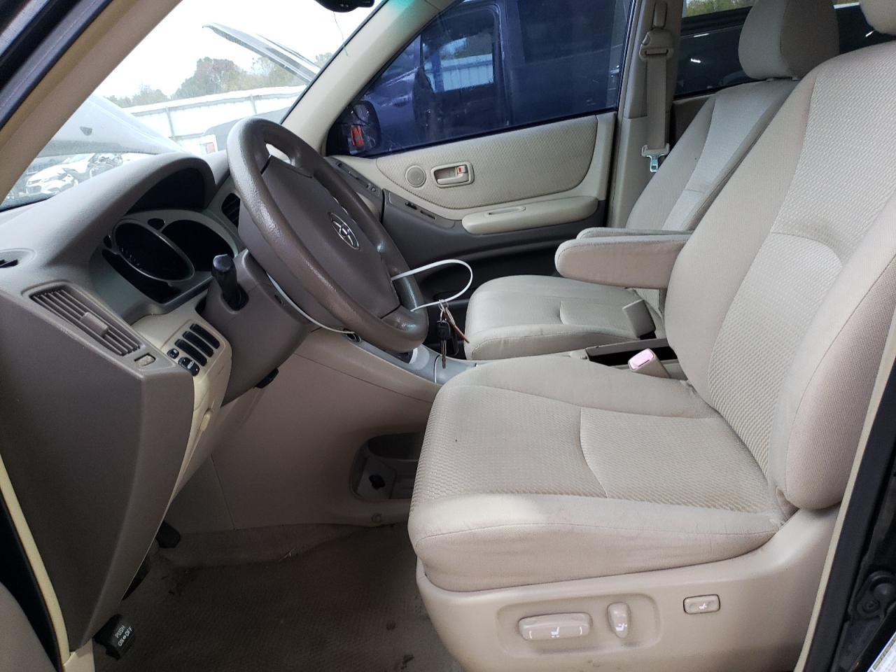 2004 Toyota Highlander Base - Фото 7