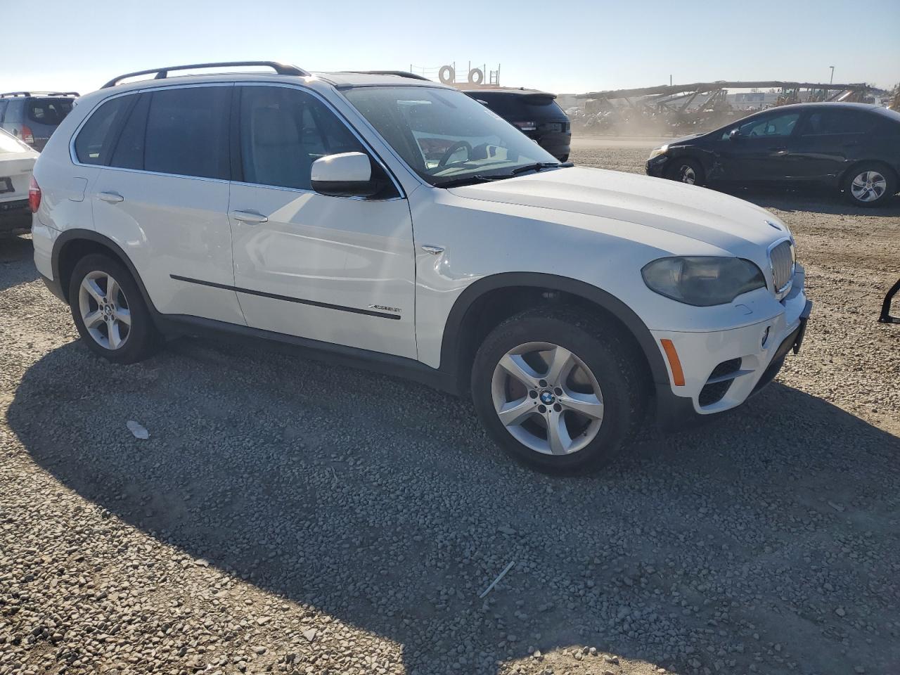 2011 BMW X5 xDrive50I - Фото 4