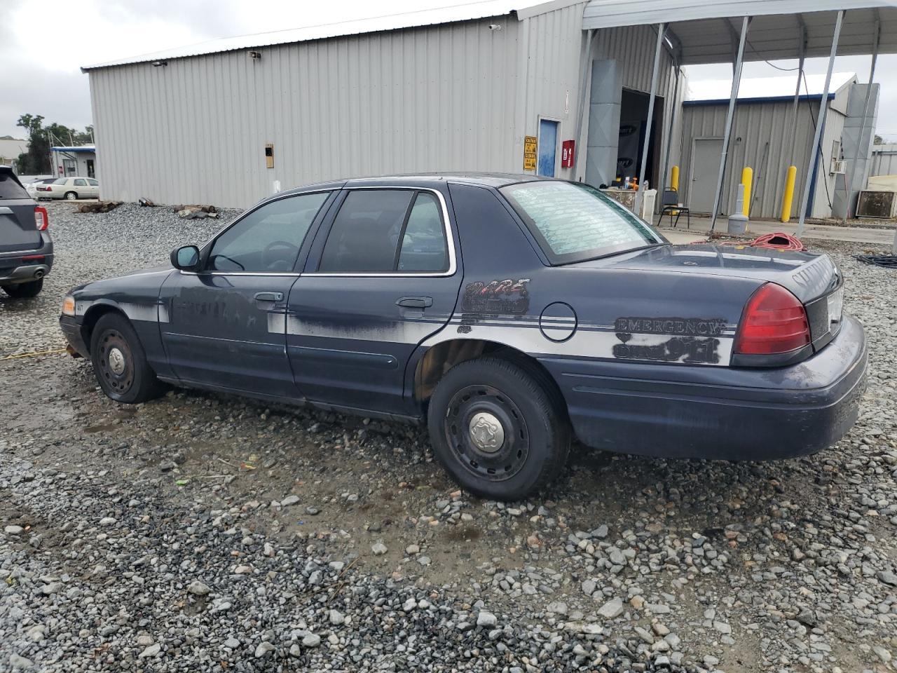 2003 Ford Crown Victoria Police Interceptor - Image 2
