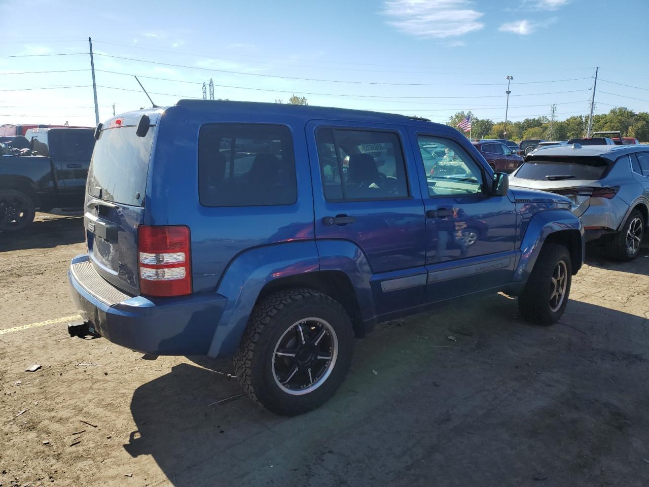 2010 Jeep Liberty Sport - Фото 3