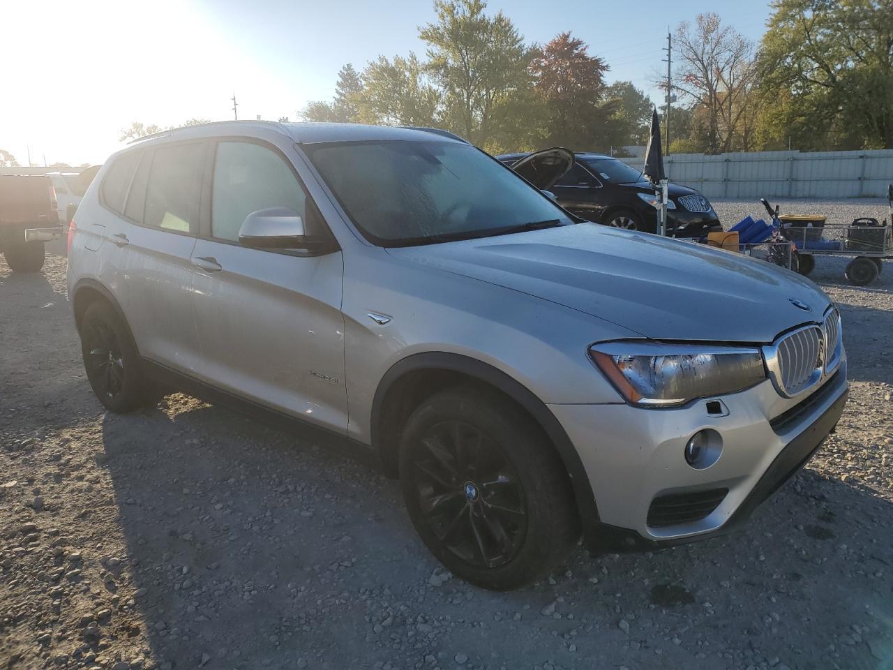 2015 BMW X3 xDrive28I - Фото 4