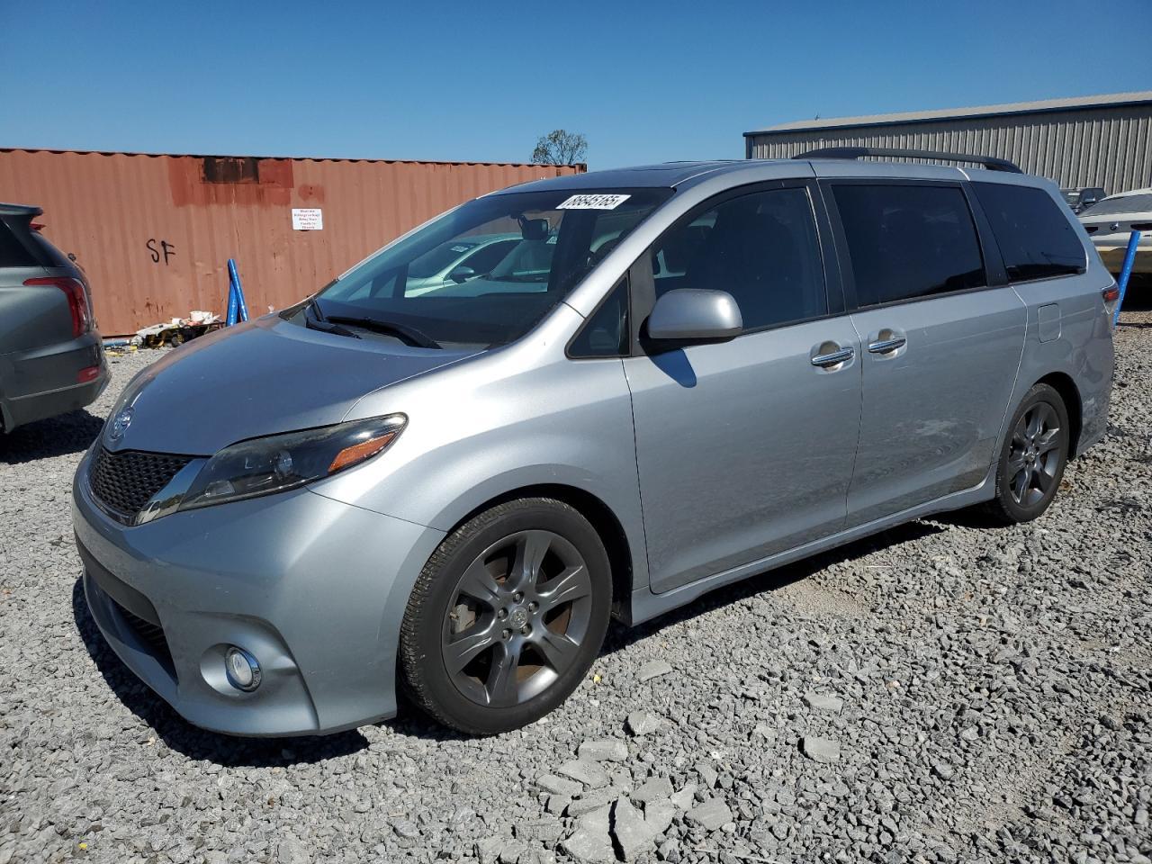 2015 Toyota Sienna Sport