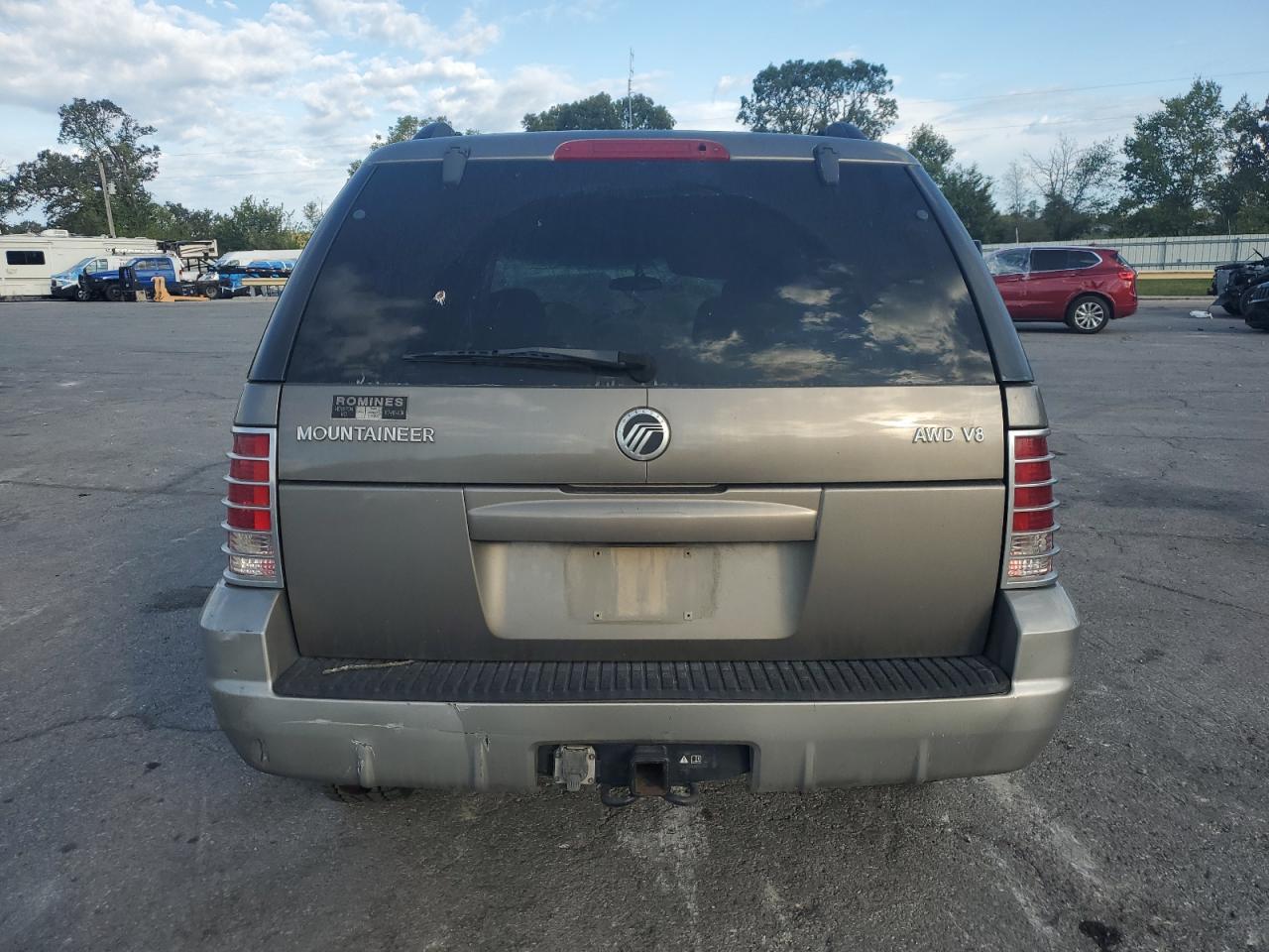 2002 Mercury Mountaineer - Image 6