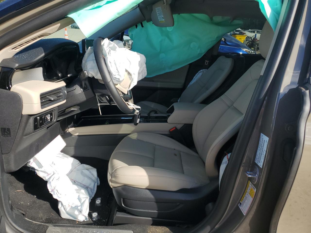 2025 Lincoln Corsair Premiere - Фото 7