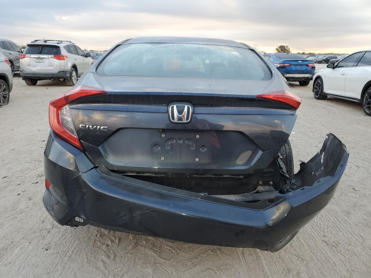 2016 Honda Civic Lx - Фото 6