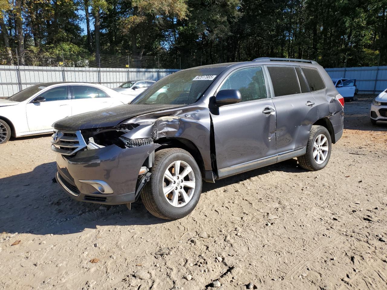 2013 Toyota Highlander Base