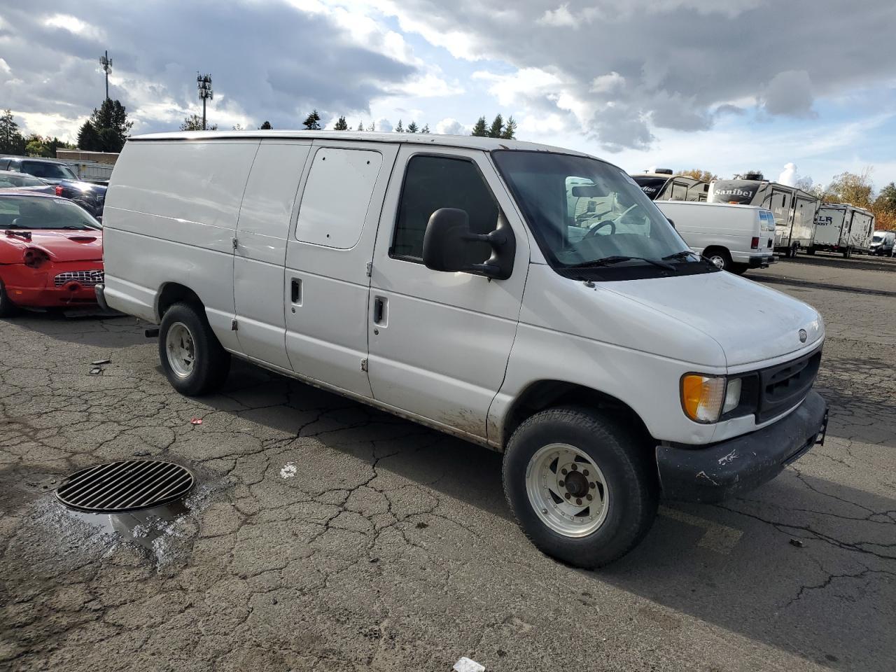 2000 Ford Econoline E250 Van - Фото 4