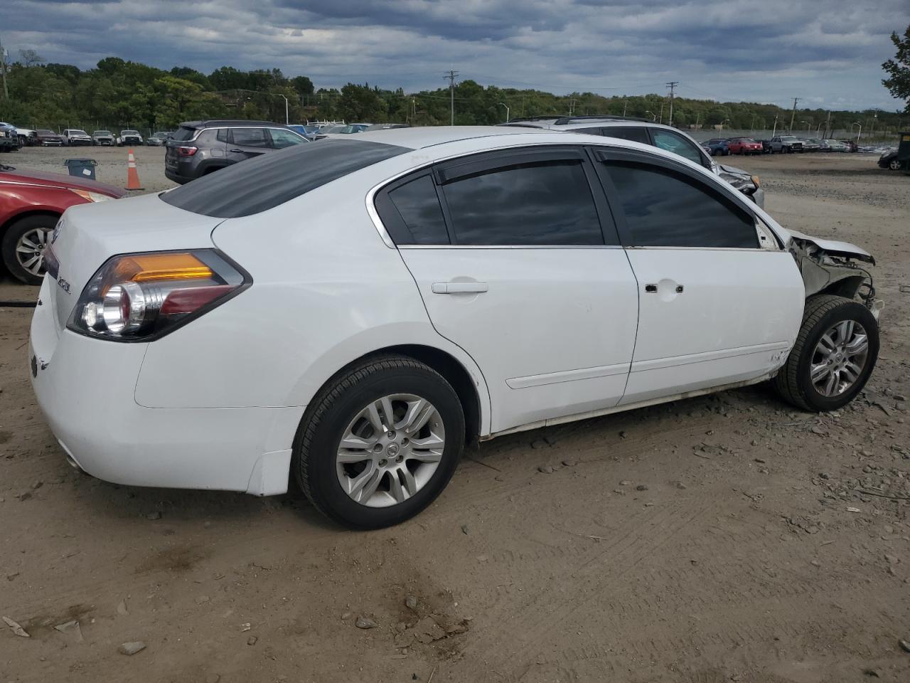 2010 Nissan Altima Base - Фото 3
