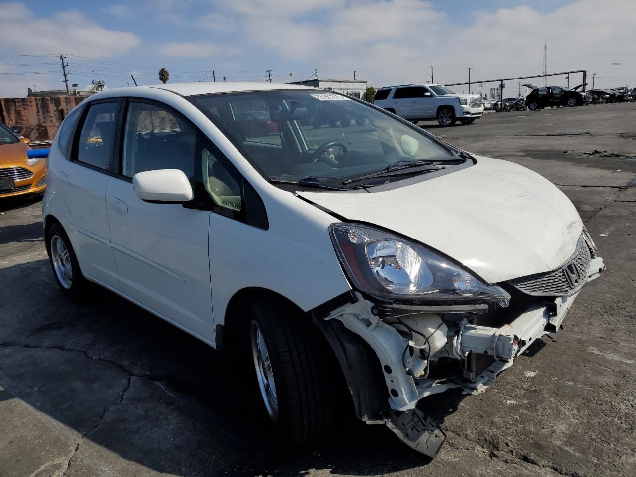 2013 Honda Fit - Image 4