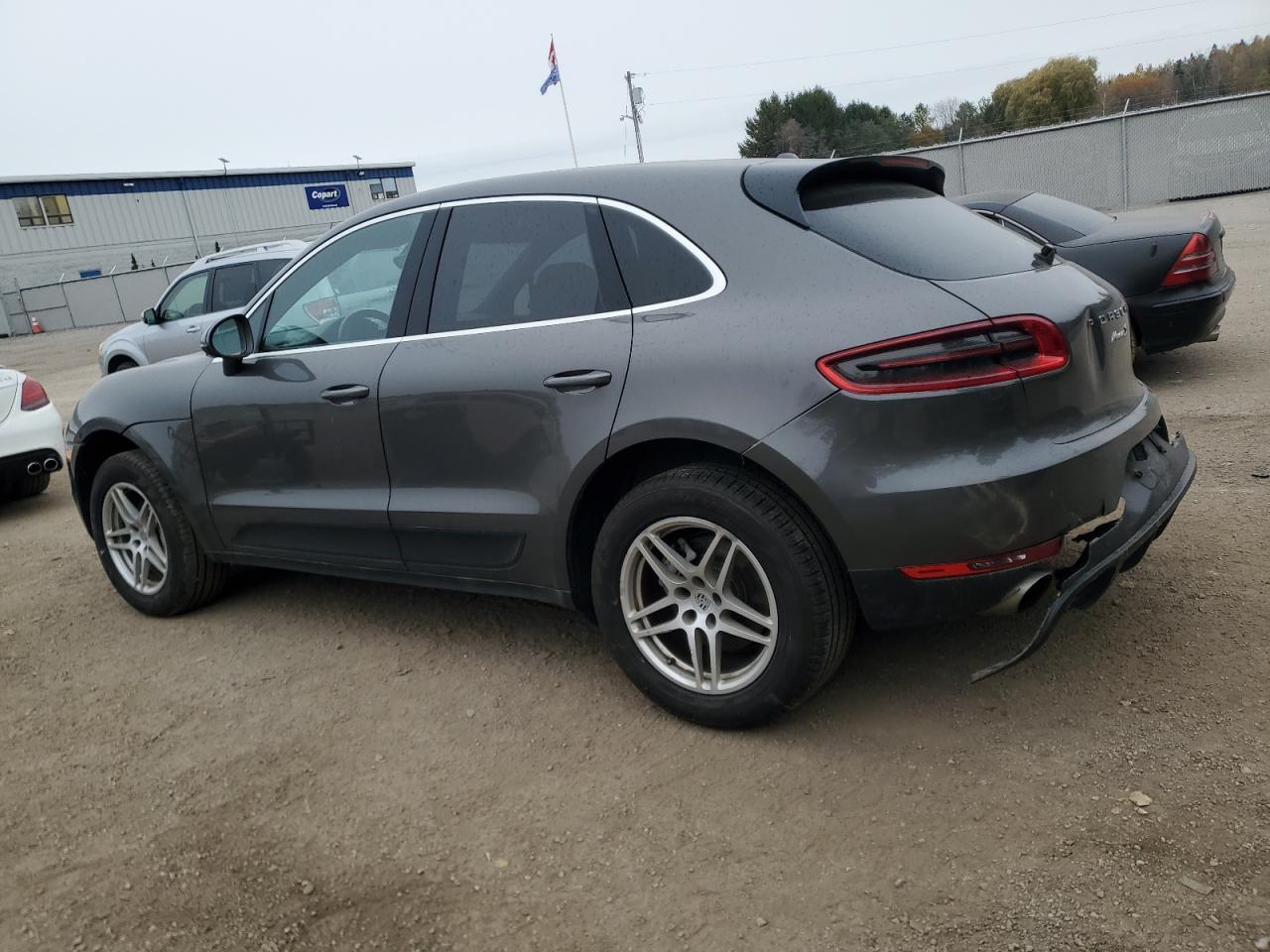 2016 Porsche Macan S - Image 2