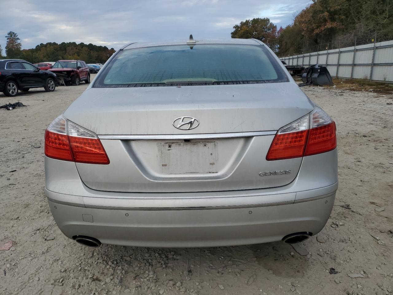 2009 Hyundai Genesis 3.8L - Image 6