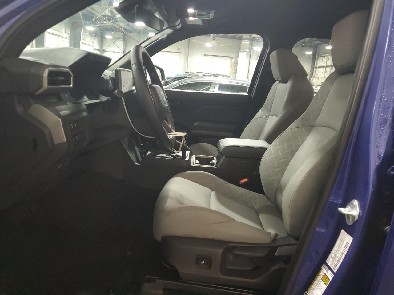 2025 Toyota Tacoma Double Cab - Фото 7