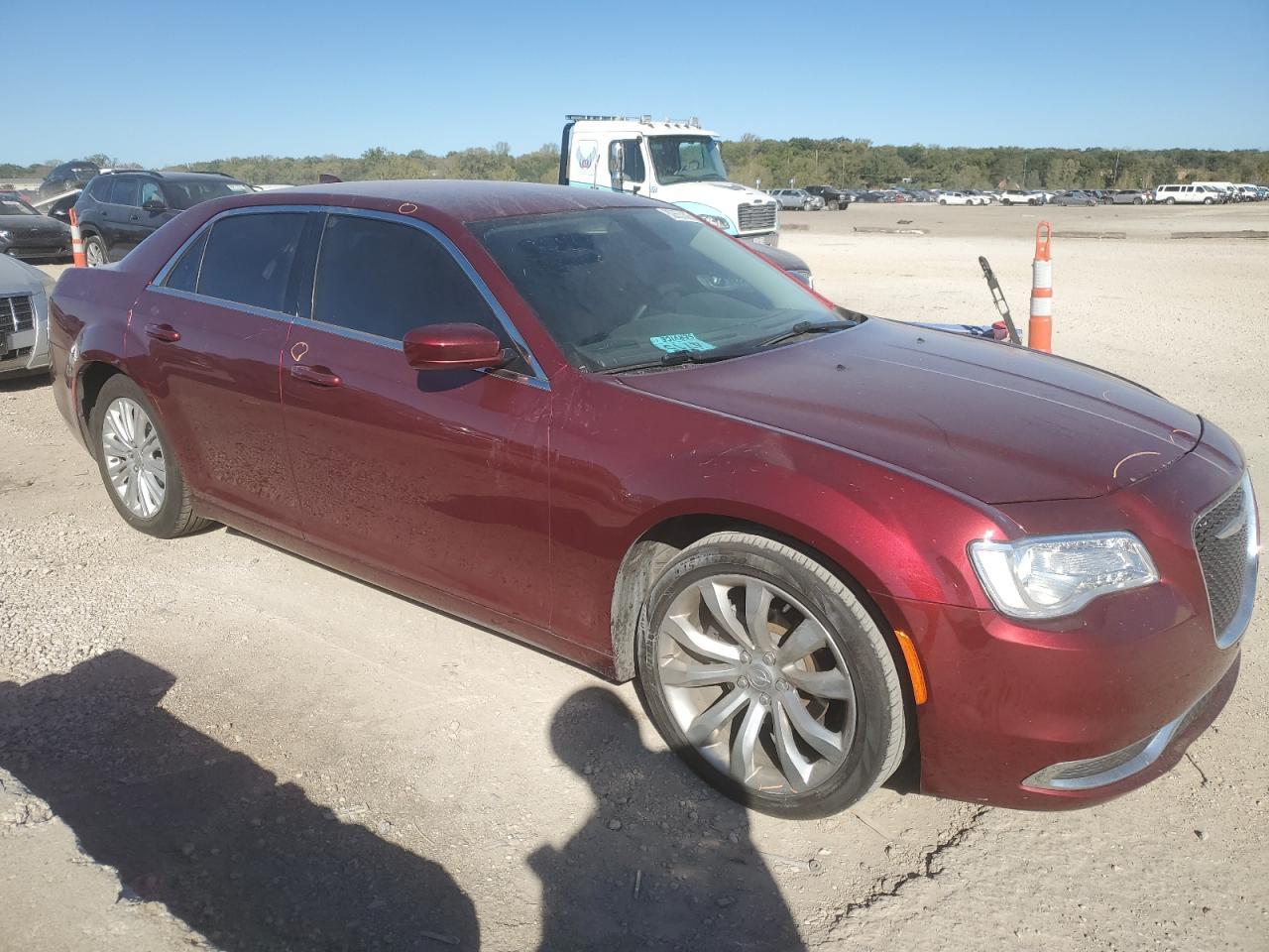 2018 Chrysler 300 Touring - Фото 4