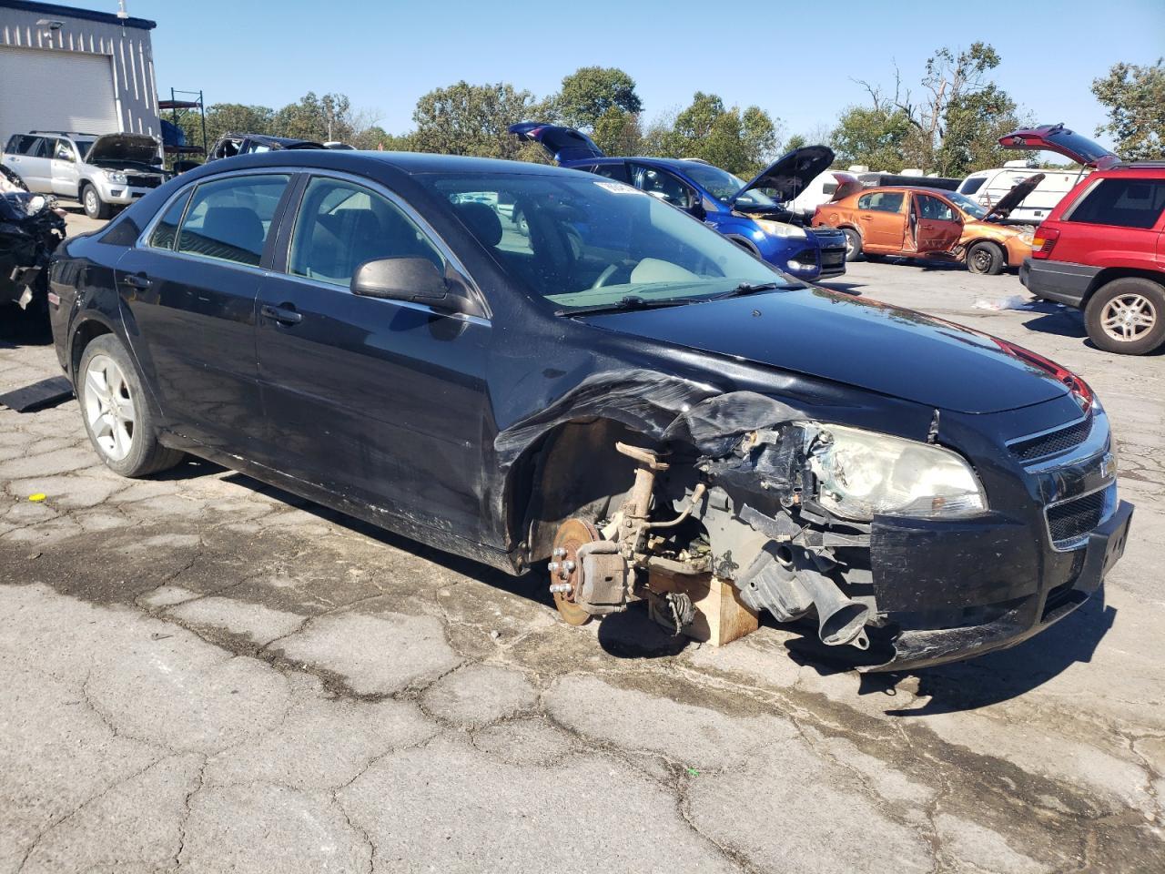 2010 Chevrolet Malibu Ls - Фото 4