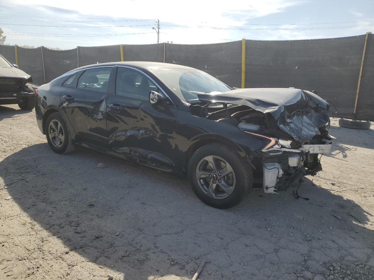 2021 Kia K5 Lxs - Image 4