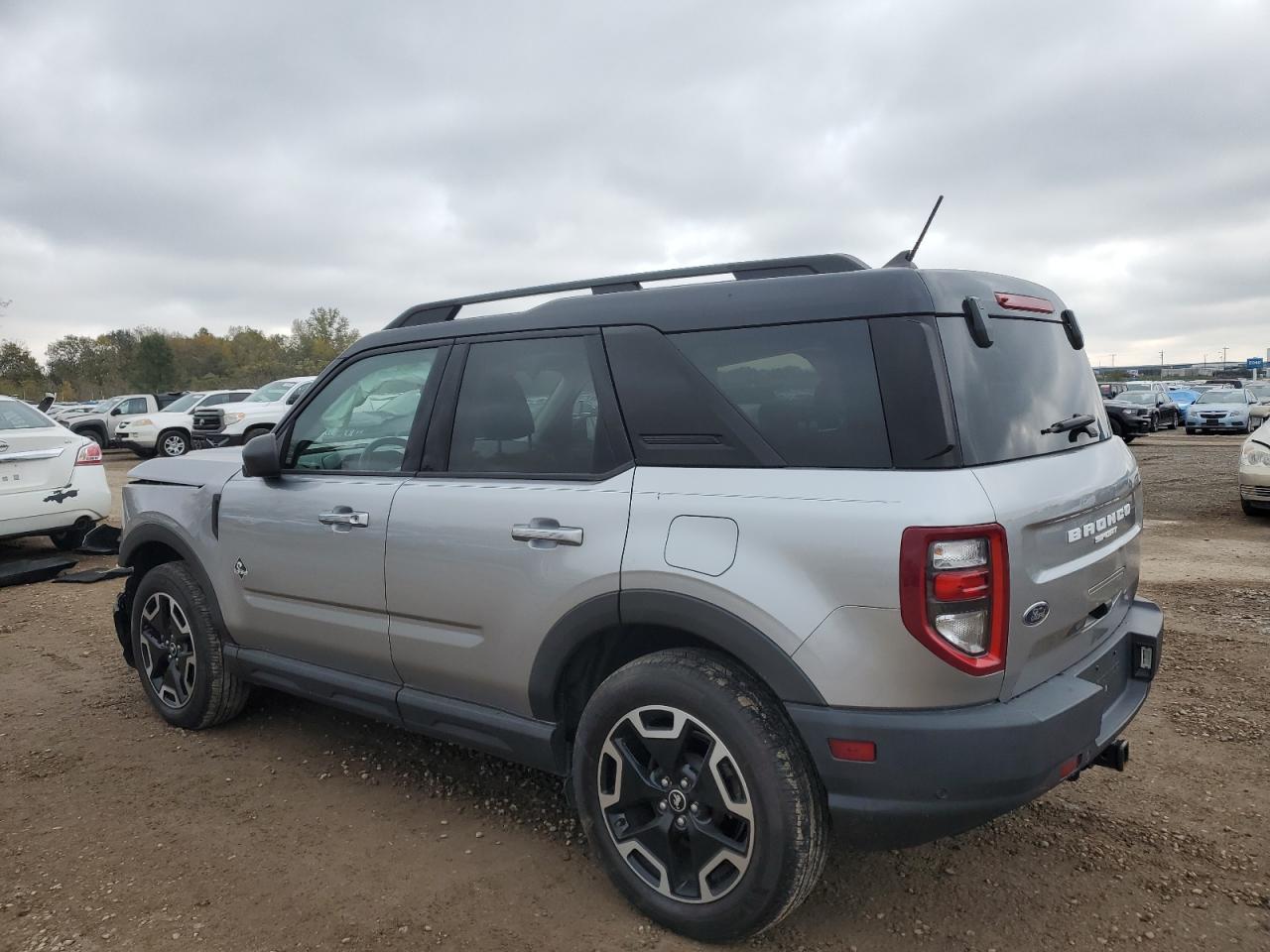 2021 Ford Bronco Sport Outer Banks - Image 2