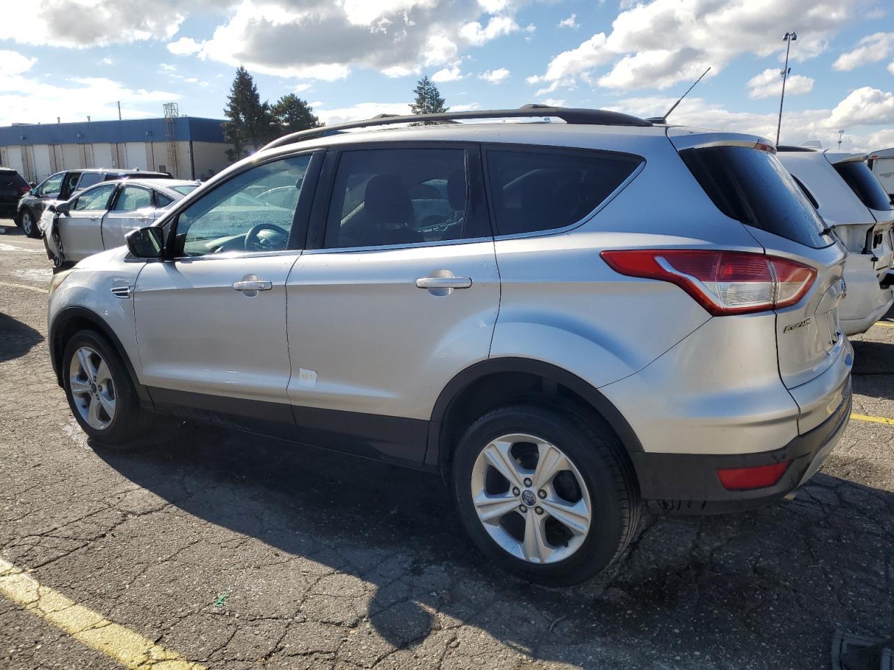 2014 Ford Escape Se - Image 2