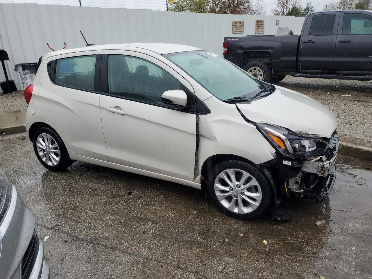 2021 Chevrolet Spark 1Lt - Фото 4