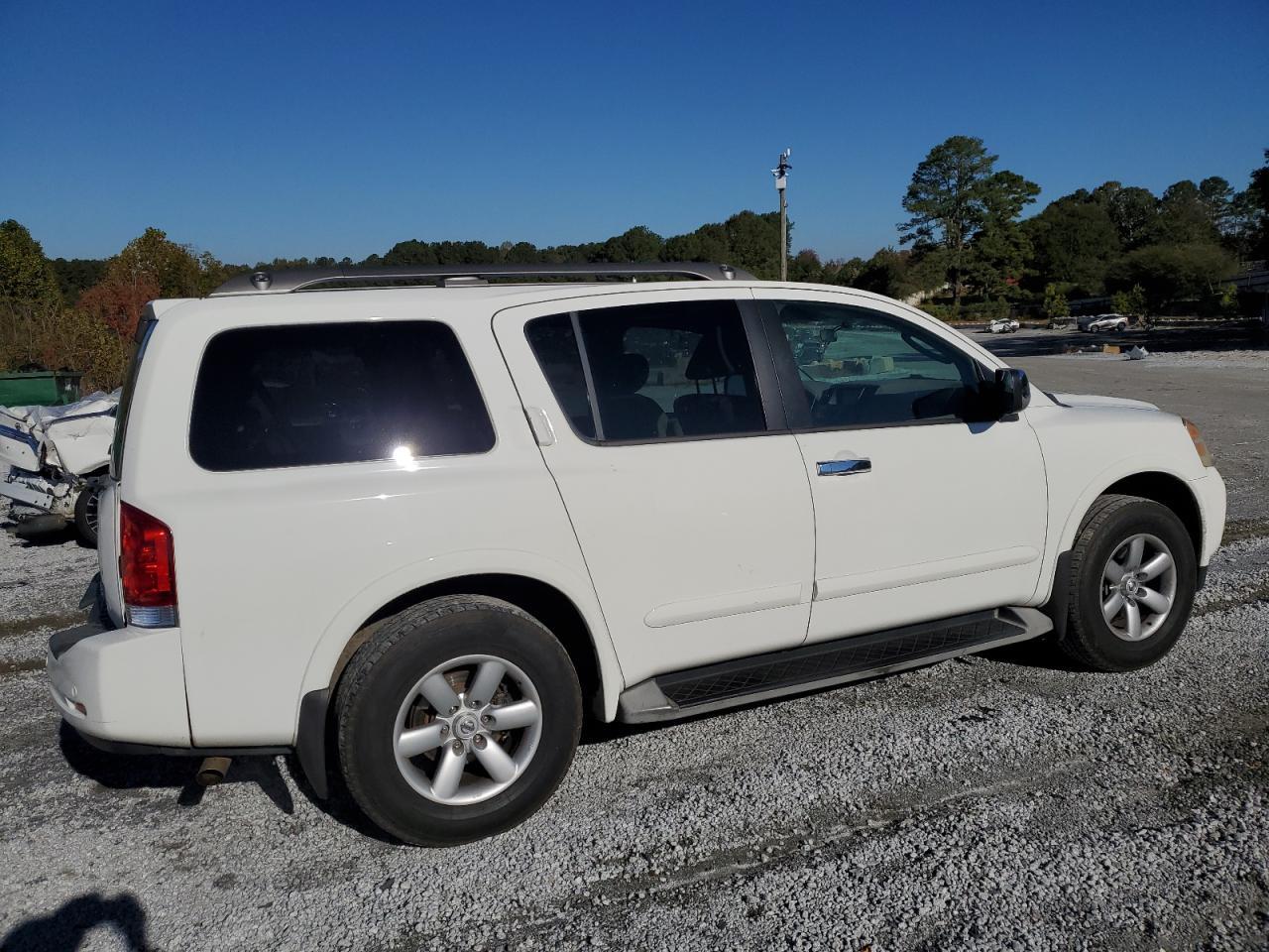 2010 Nissan Armada Se - Фото 3