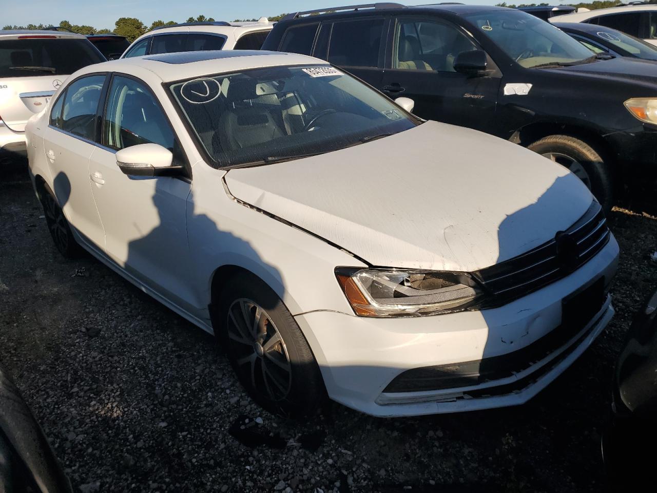 2017 Volkswagen Jetta Se - Фото 4
