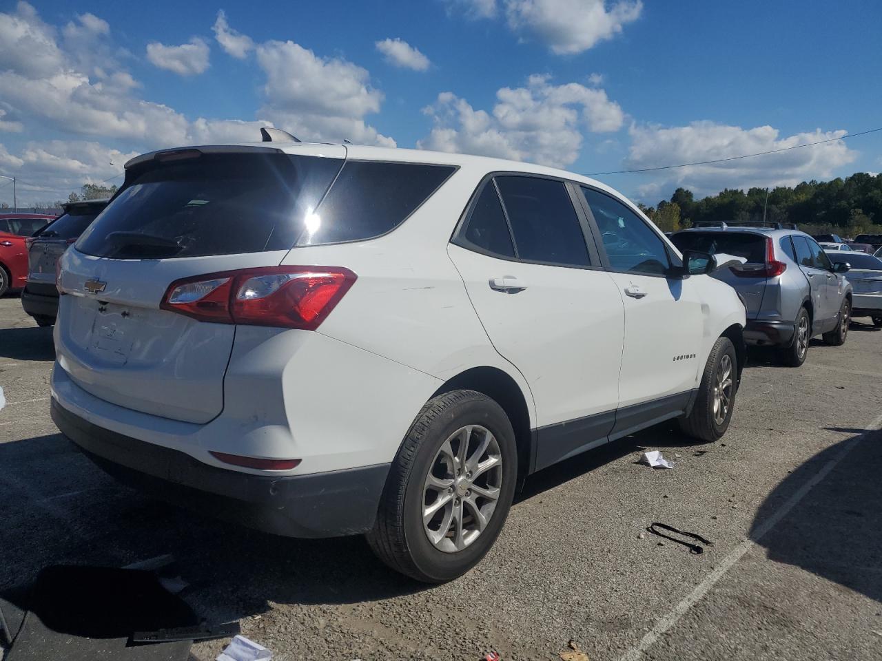 2020 Chevrolet Equinox - Фото 3
