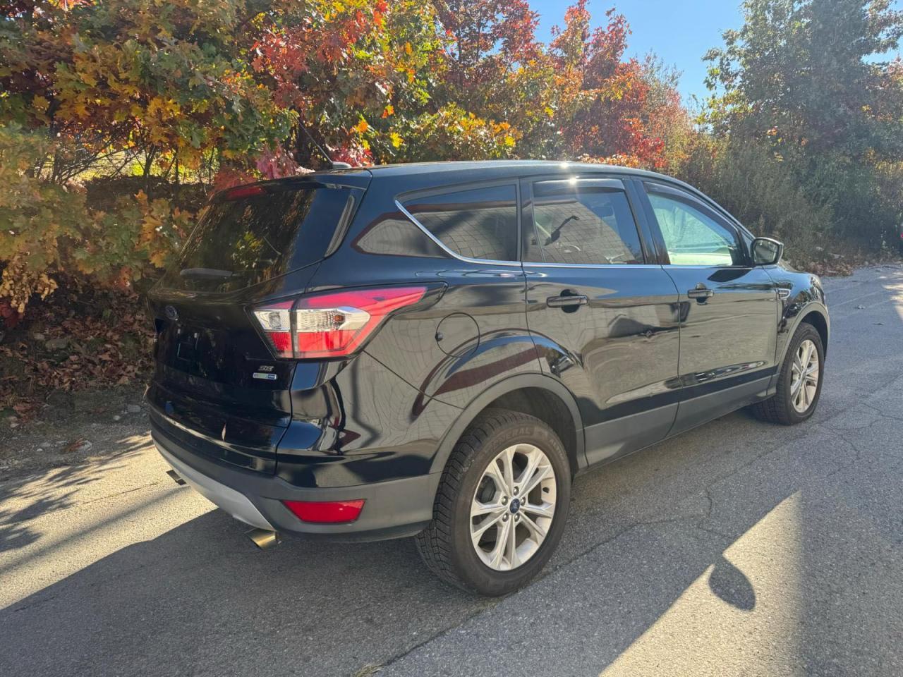 2017 Ford Escape Se - Фото 4