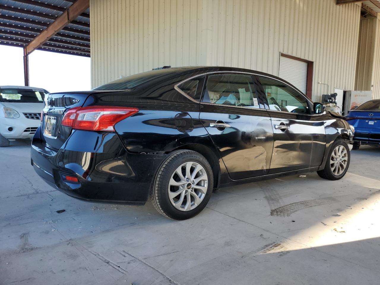 2017 Nissan Sentra S - Фото 3