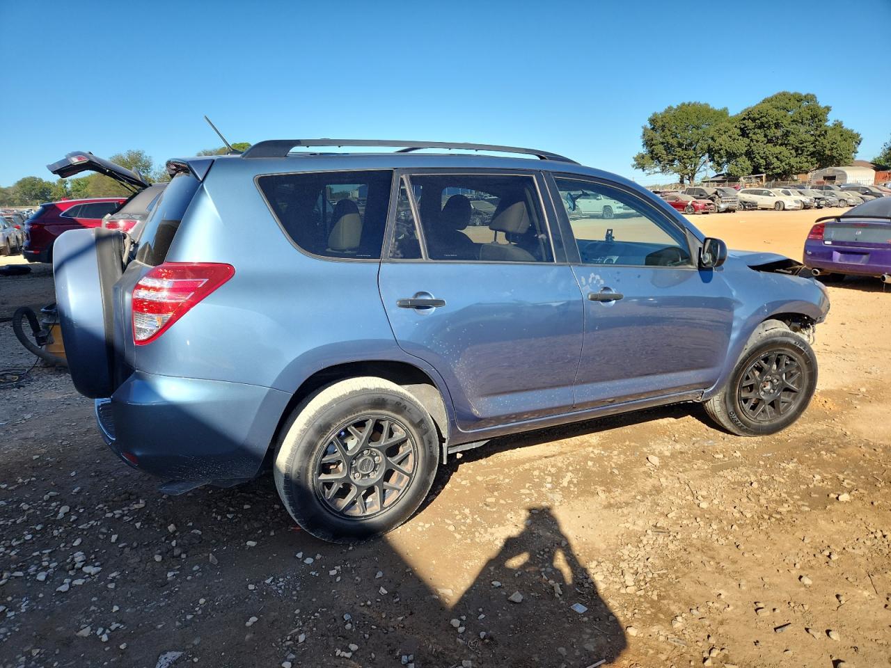 2011 Toyota Rav4 - Фото 3