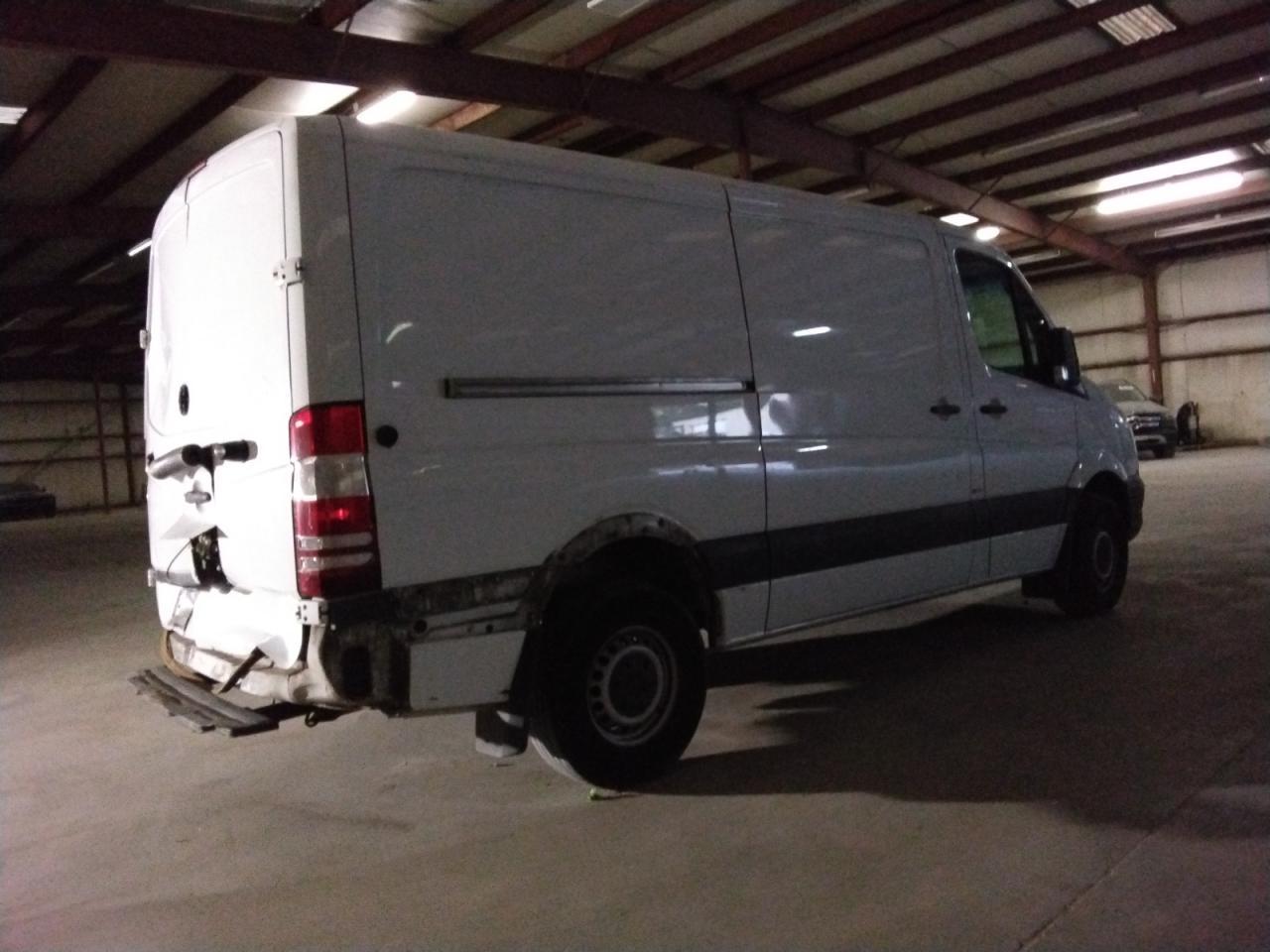 2015 Mercedes-Benz Sprinter 2500 - Фото 3