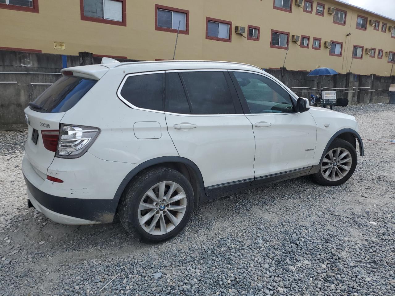 2013 BMW X3 xDrive28I - Фото 3