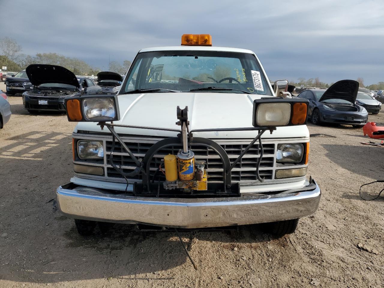 1989 Chevrolet Gmt-400 K2500 - Image 5