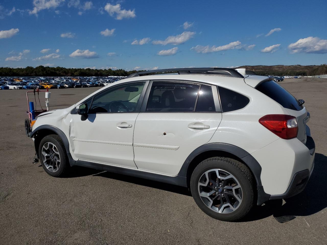 2016 Subaru Crosstrek Limited - Image 2